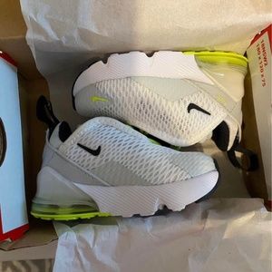 Nike Air Max 270 toddler size 4